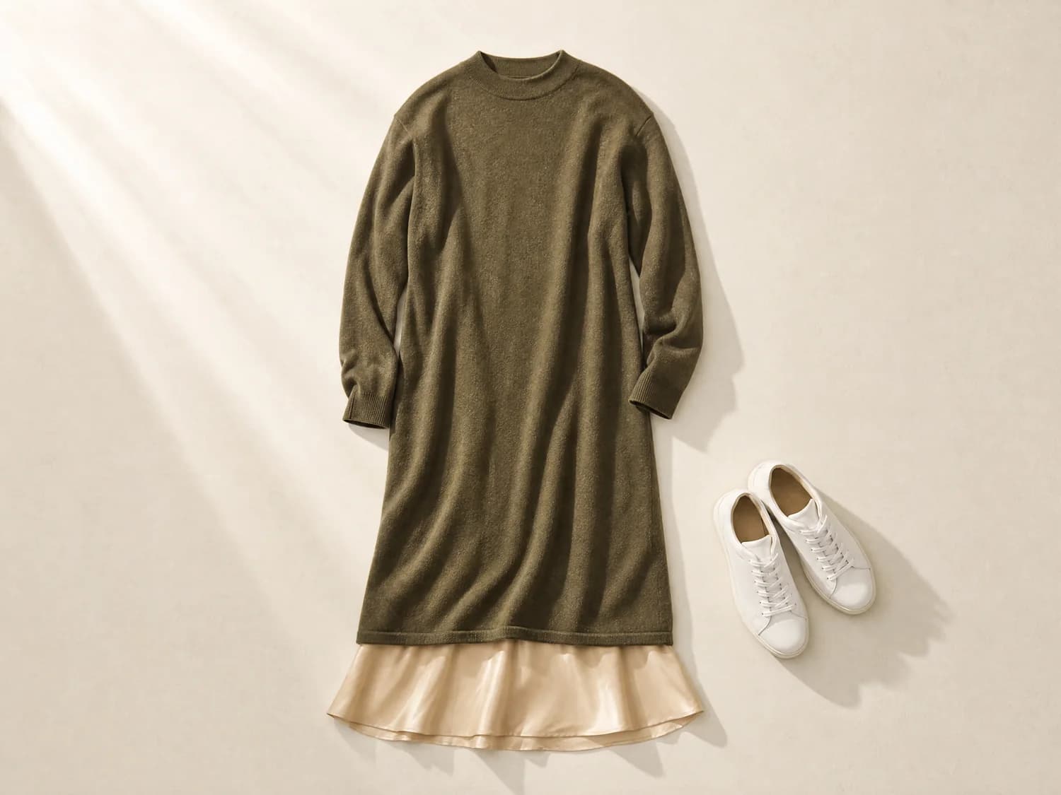 Way 6, Under a long knit: the skirt laid flat with the other garments it is worn with